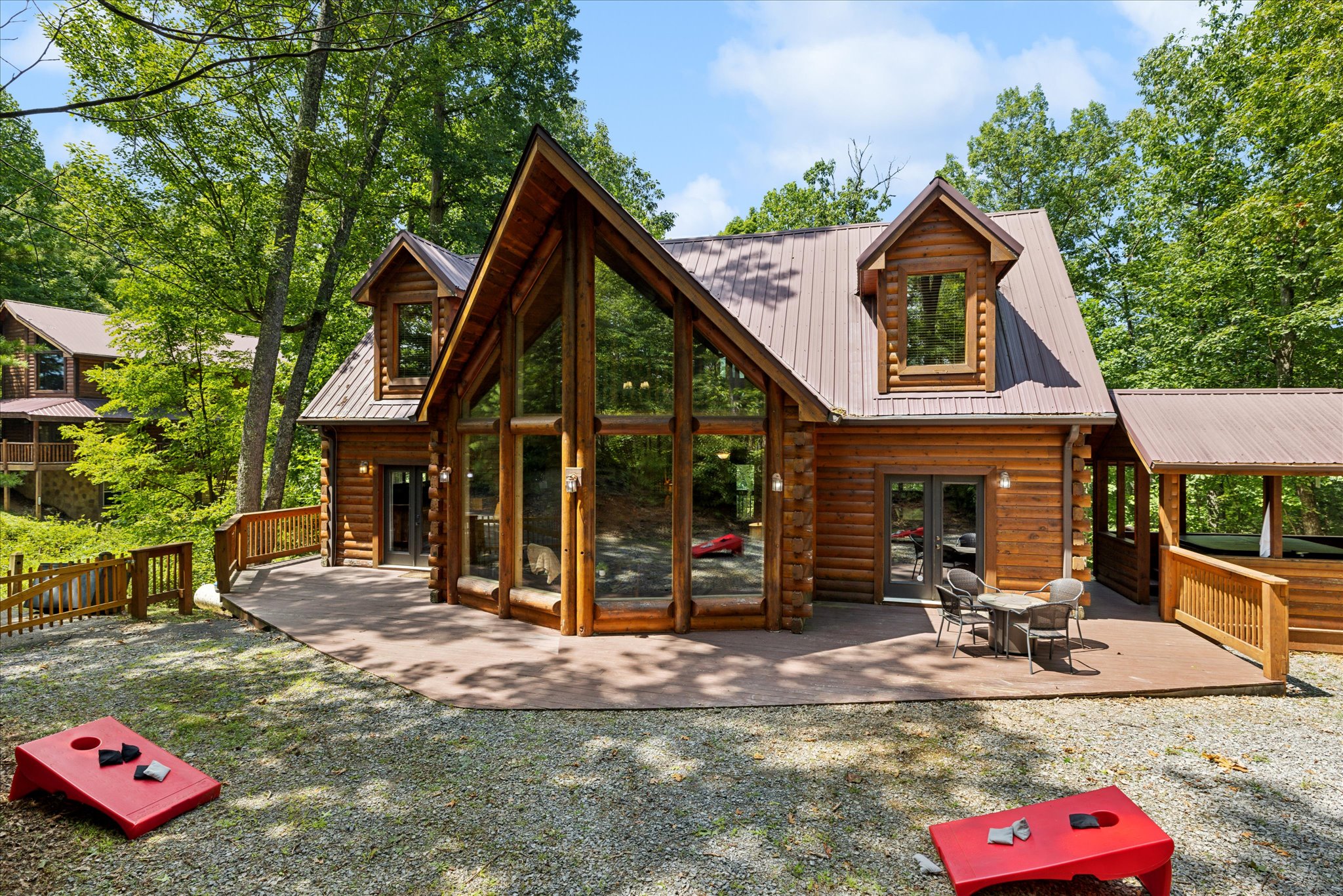 Secluded cabin rentals | Gatlinburg Cabin Rentals | Bear Cabins Tennessee | Pigeon Forge Cabin Rentals | cabin rentals for family